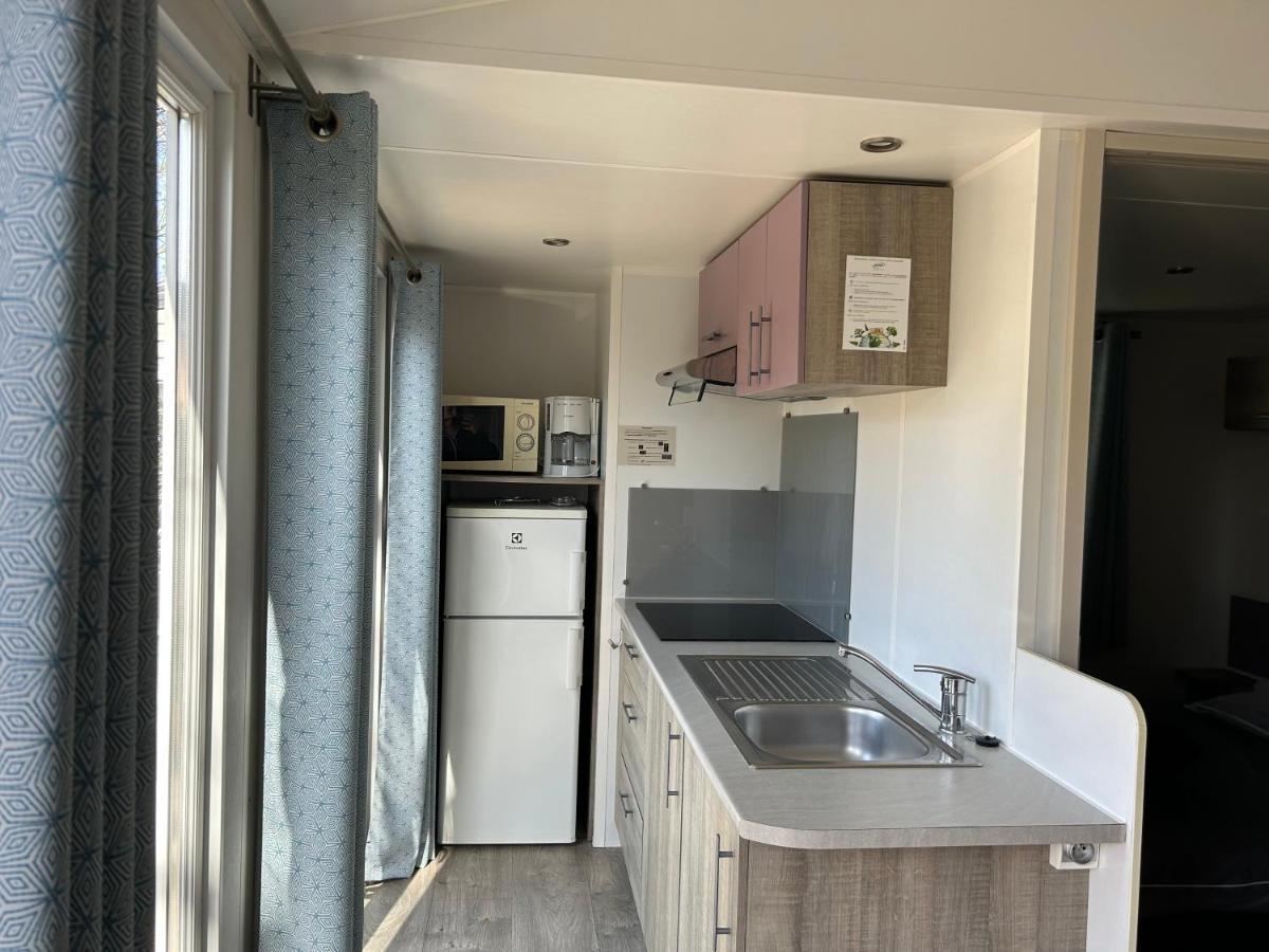 Essentiel 30m2 Camping Ares